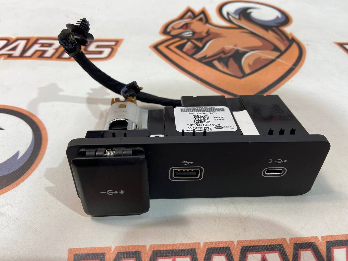 LR139734 Роз'єм USB Type-C Land Rover Discovery Sport L550 (2015-)